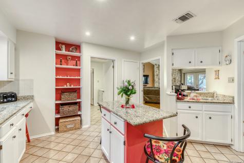 13046 Hunters Breeze San Antonio TX 78230