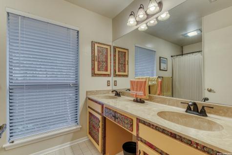 13046 Hunters Breeze San Antonio TX 78230