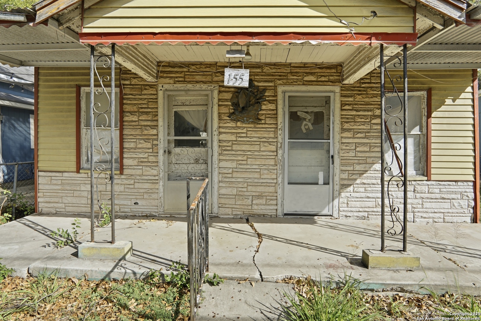 155 W Zavalla San Antonio TX 78204