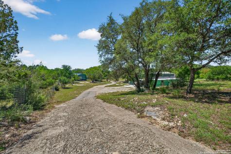 924 Wagon Creek Bandera TX 78003