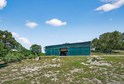 924 Wagon Creek Bandera TX 78003