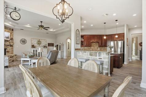 426 County Road 2801 W Mico TX 78056