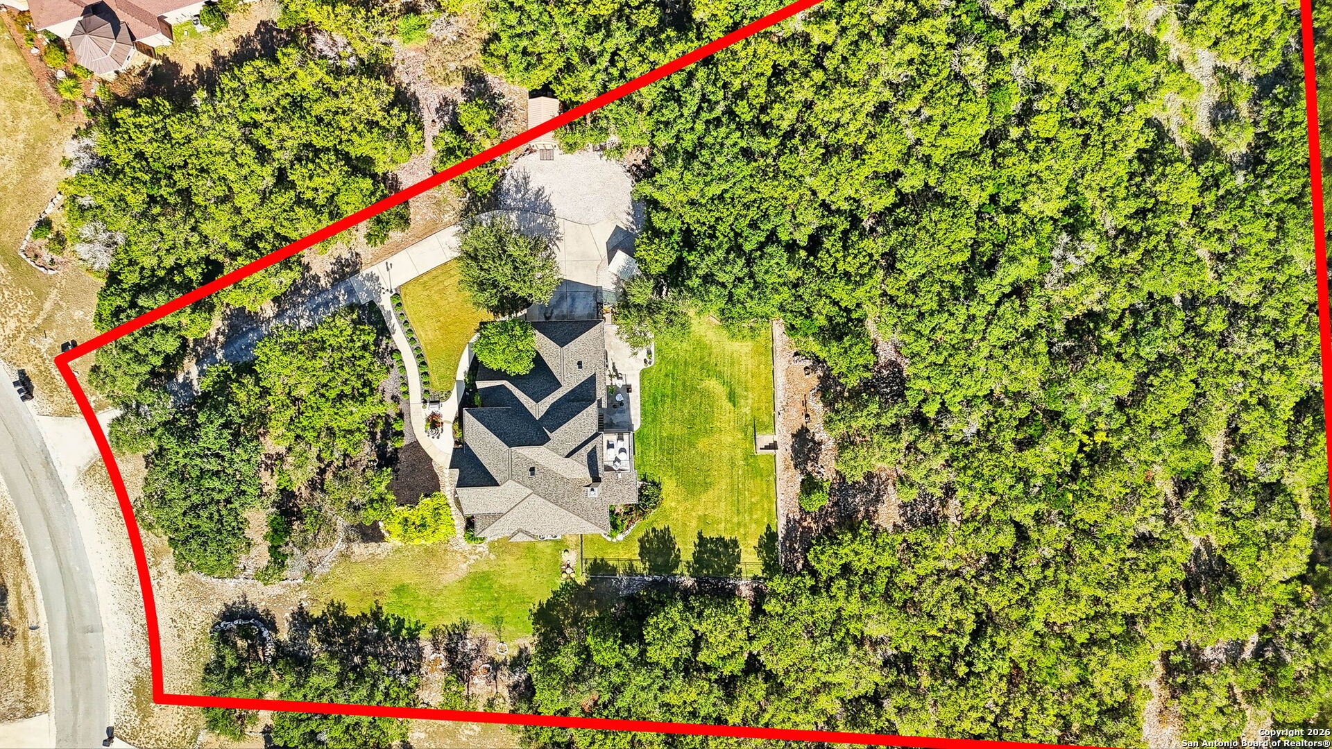 426 County Road 2801 W Mico TX 78056