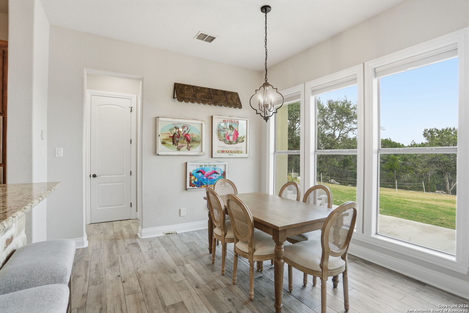 426 County Road 2801 W Mico TX 78056