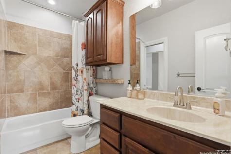 426 County Road 2801 W Mico TX 78056