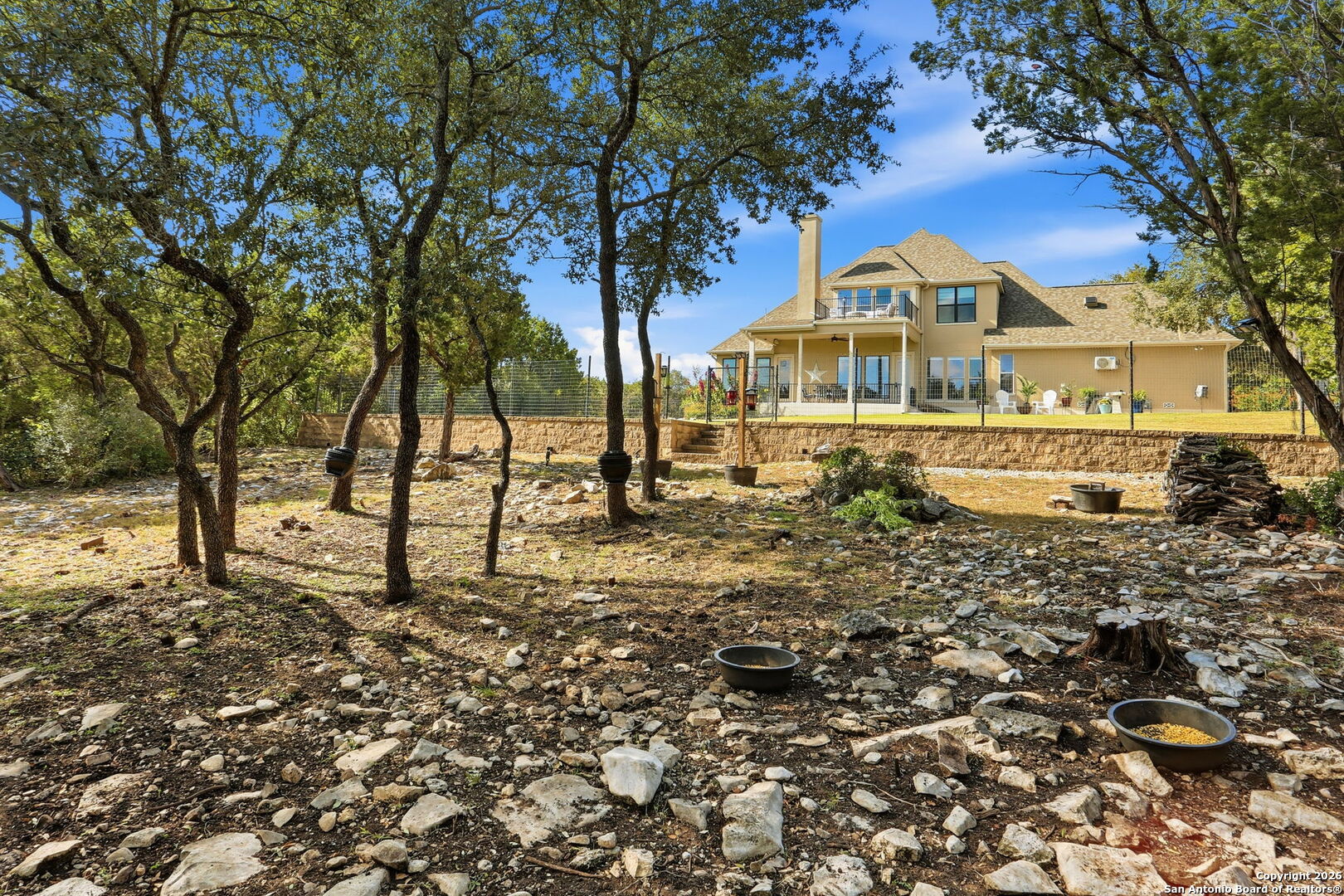 426 County Road 2801 W Mico TX 78056