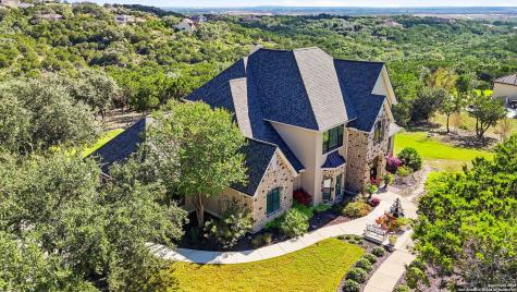 426 County Road 2801 W Mico TX 78056