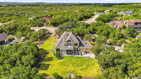 426 County Road 2801 W Mico TX 78056