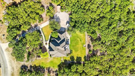 426 County Road 2801 W Mico TX 78056