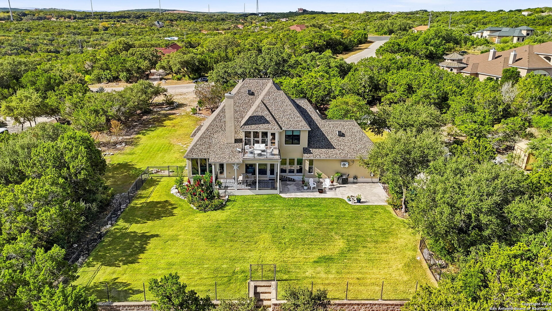 426 County Road 2801 W Mico TX 78056