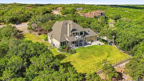 426 County Road 2801 W Mico TX 78056