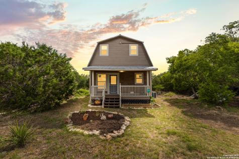 1698 Sorrel Creek Canyon Lake TX 78133