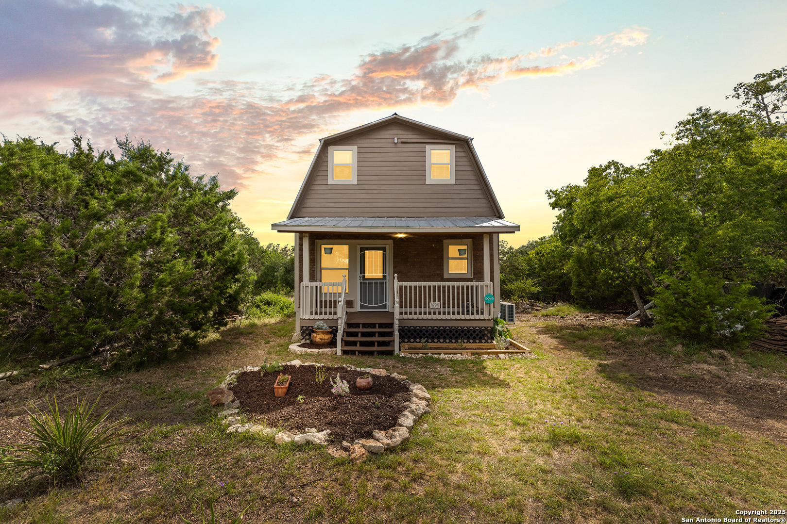 1698 Sorrel Creek Canyon Lake TX 78133