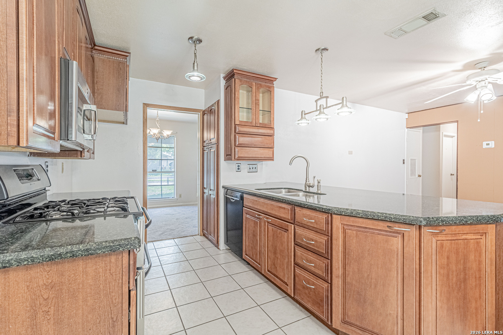 4002 Stathmore San Antonio TX 78217