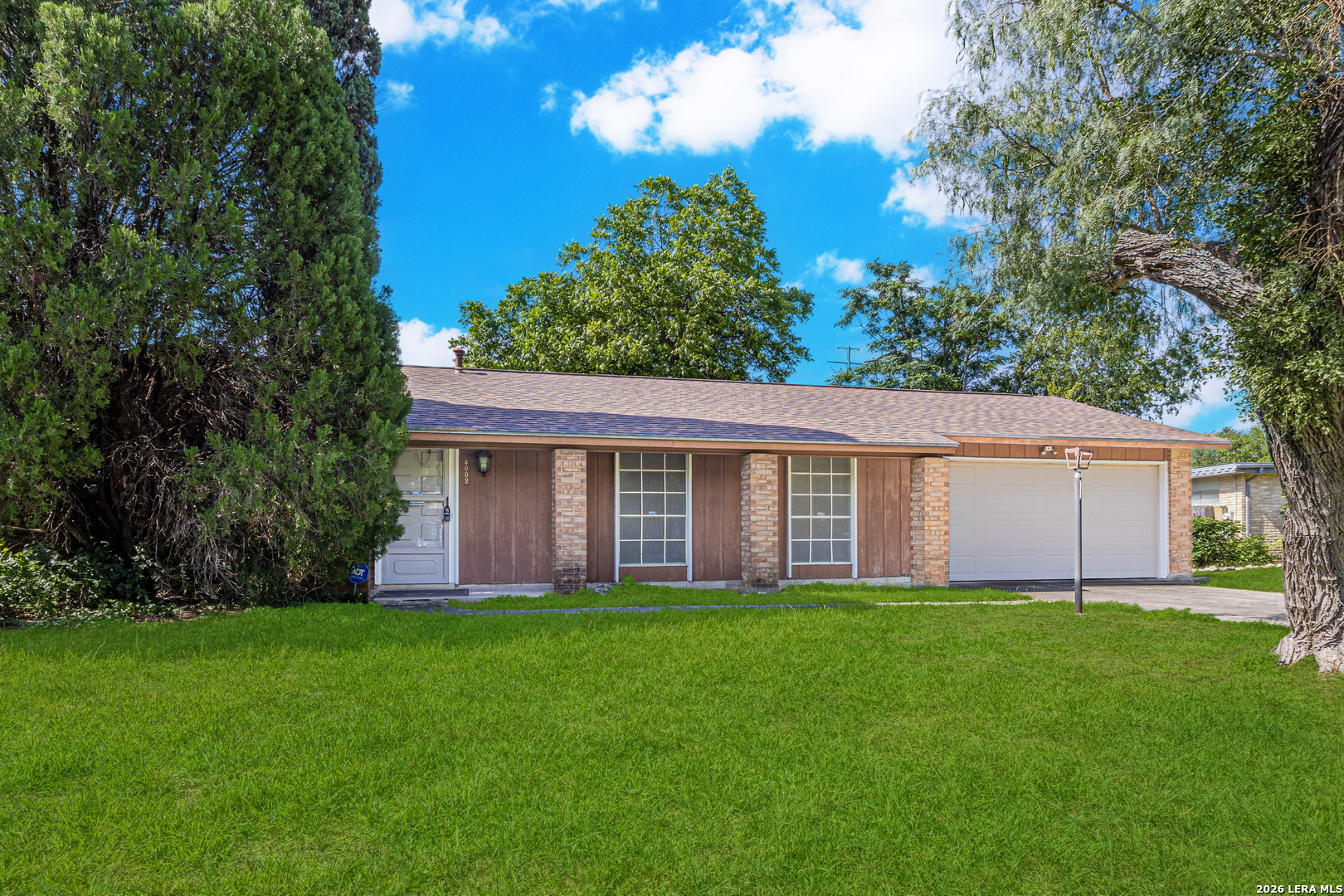 4002 Stathmore San Antonio TX 78217