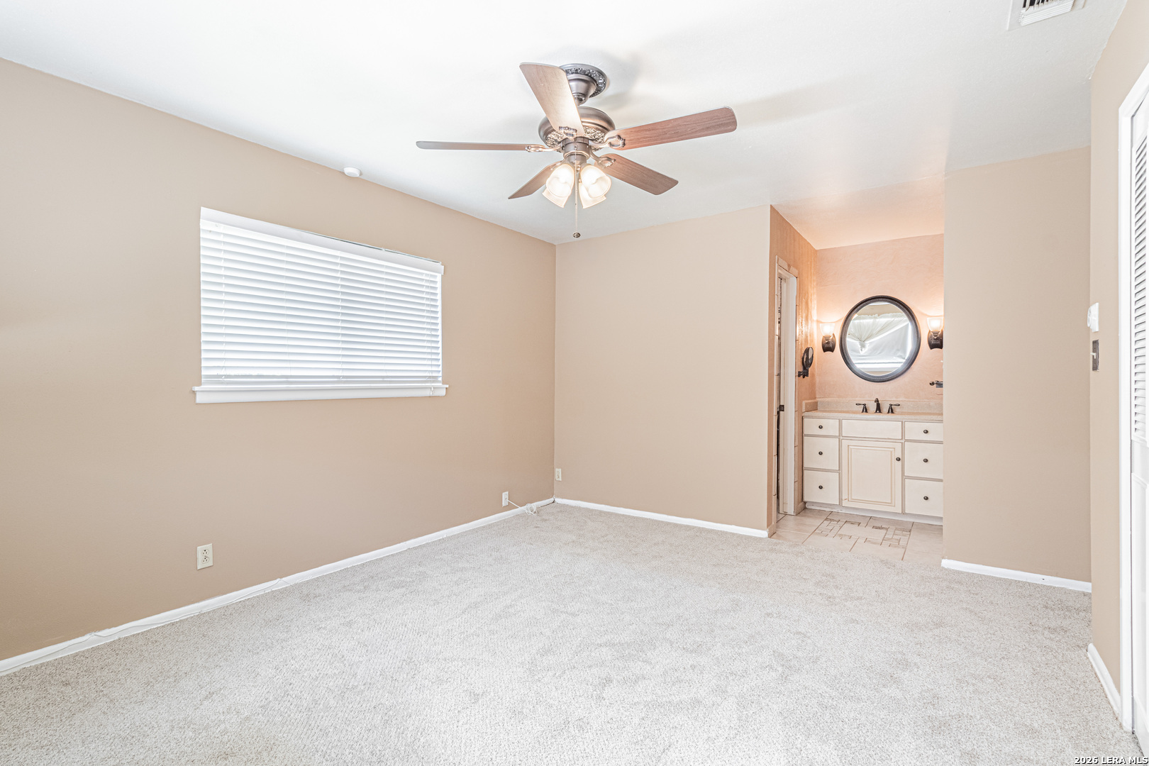 4002 Stathmore San Antonio TX 78217