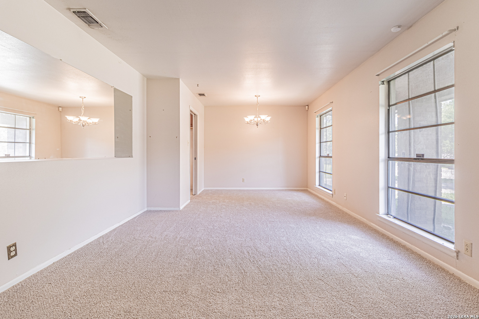 4002 Stathmore San Antonio TX 78217