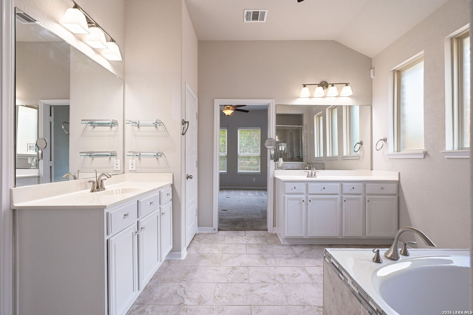 7618 Mckinney Hills San Antonio TX 78254