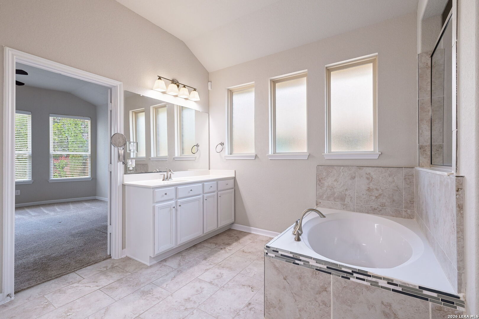 7618 Mckinney Hills San Antonio TX 78254