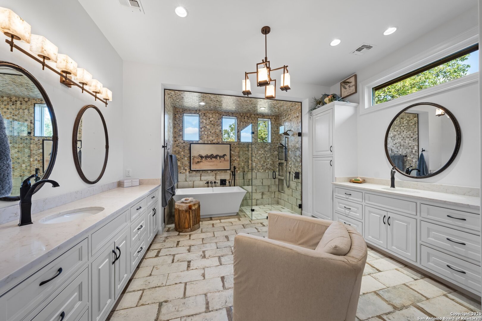 1554 Vintage Oaks Drive Fredericksburg TX 78624