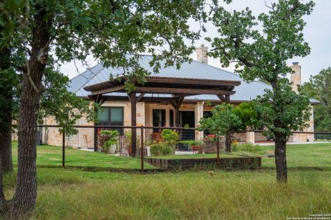 1554 Vintage Oaks Drive Fredericksburg TX 78624