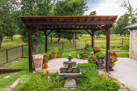 1554 Vintage Oaks Drive Fredericksburg TX 78624