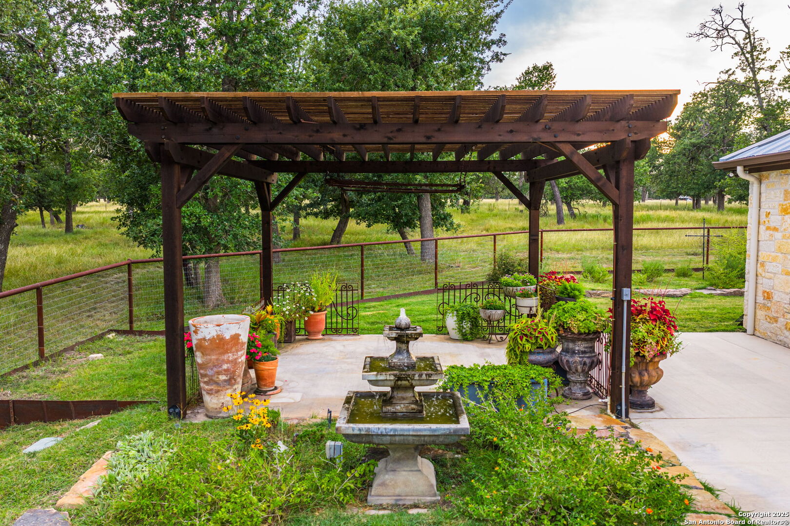 1554 Vintage Oaks Drive Fredericksburg TX 78624