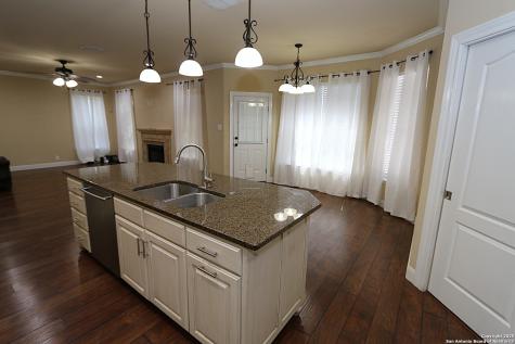 4922 Rosemoss San Antonio TX 78249