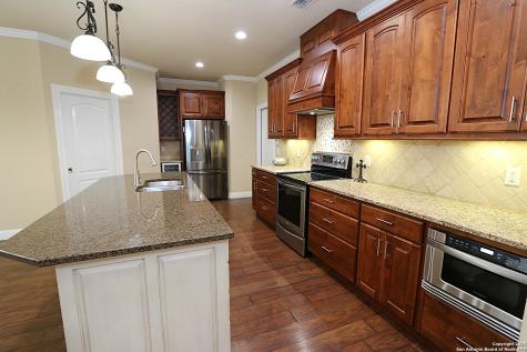 4922 Rosemoss San Antonio TX 78249