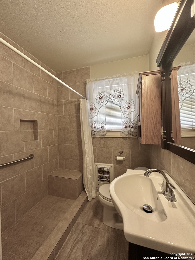 227 Cavalier Avenue San Antonio TX 78225