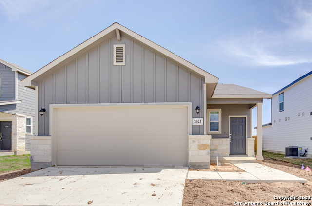 2521 Windle Lane Seguin TX 78155