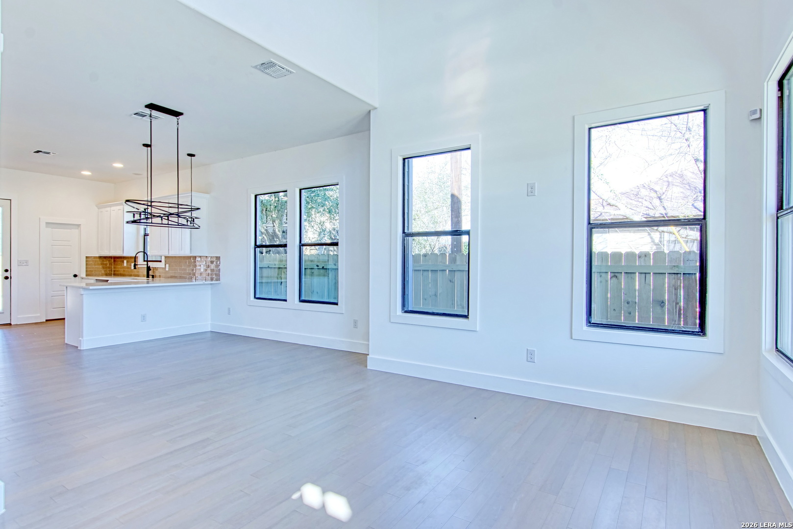 1115 N Palmetto San Antonio TX 78202