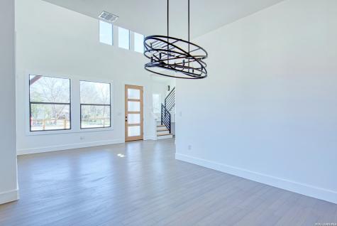 1115 N Palmetto San Antonio TX 78202