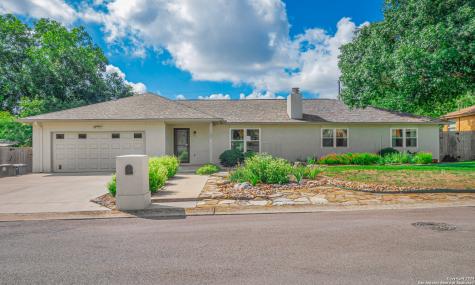 105 W Tanglewood Drive New Braunfels TX 78130