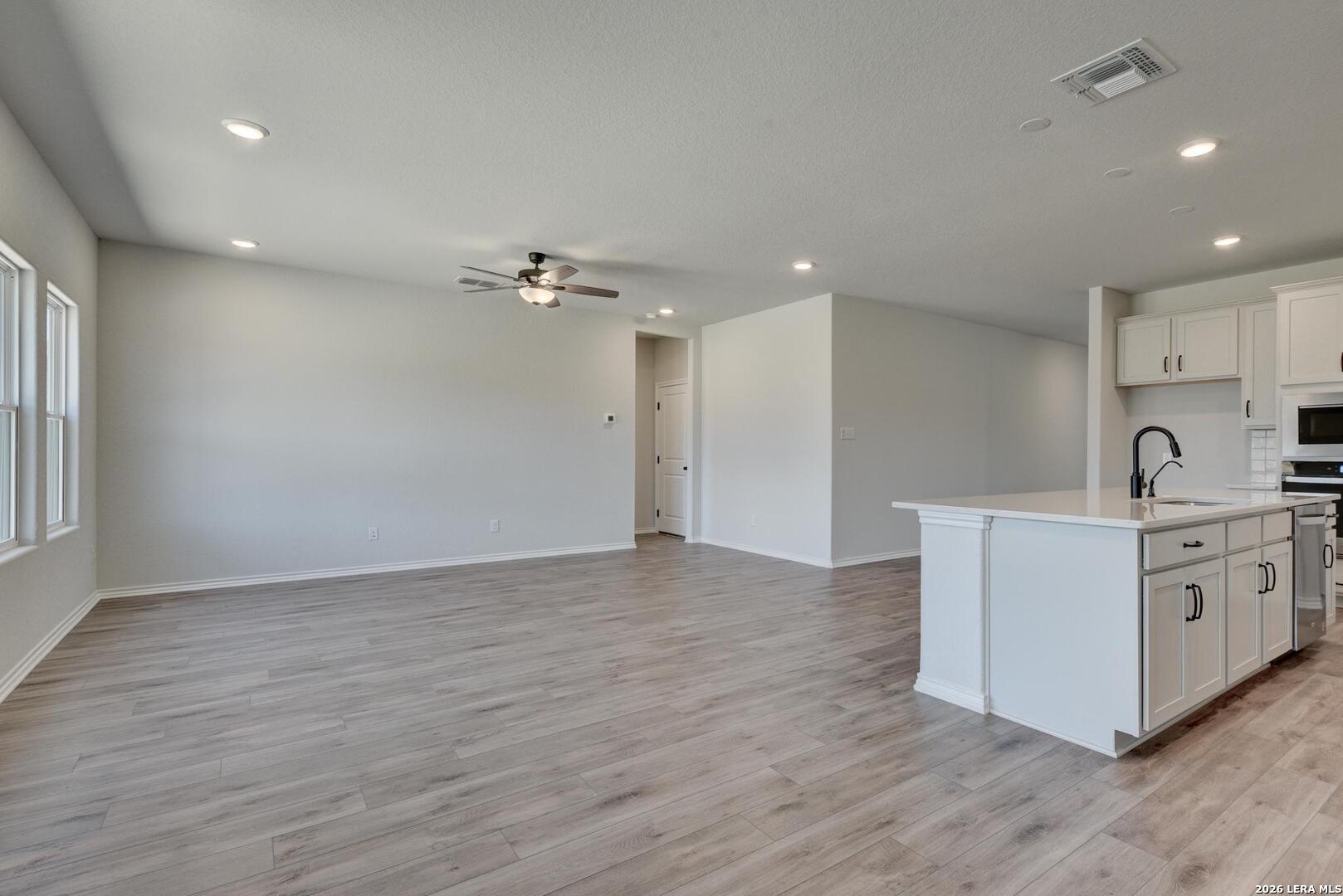 14239 Wolf View San Antonio TX 78252