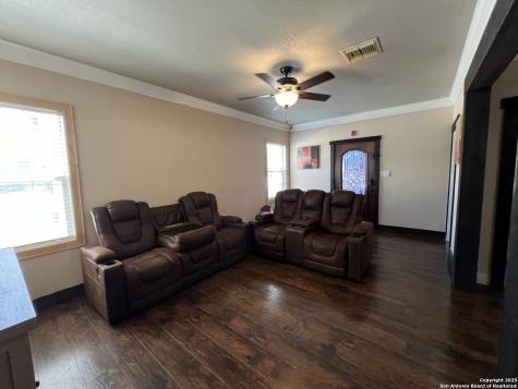 235 Gray Street San Antonio TX 78208