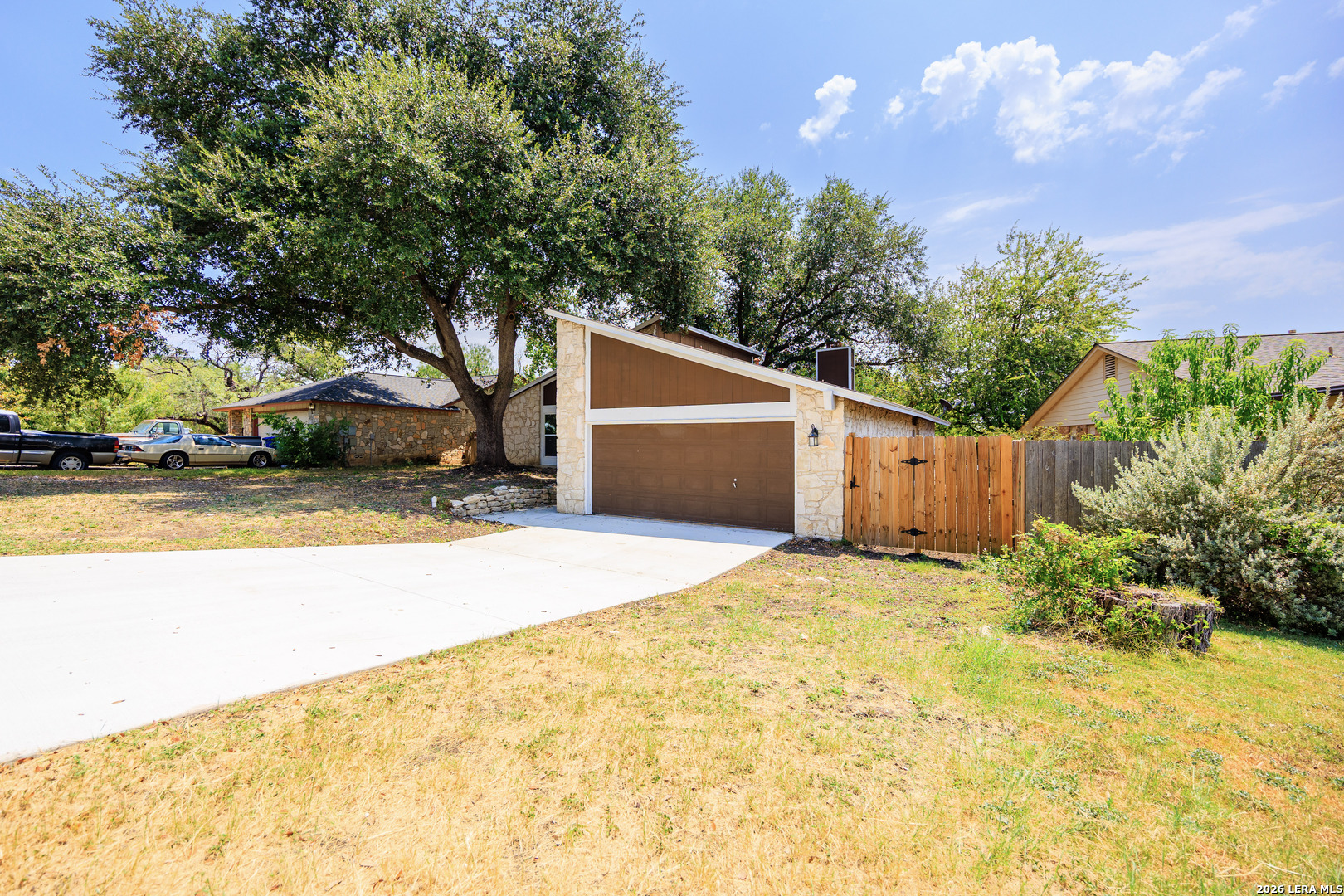 12238 Ecksminster San Antonio TX 78216
