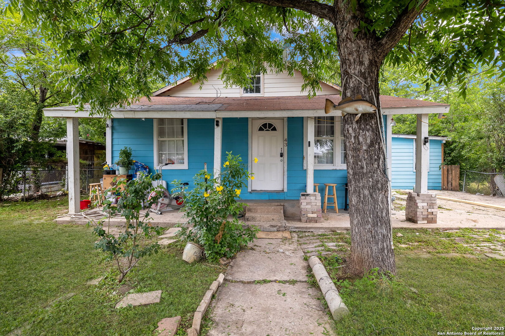 43 Leroux San Antonio TX 78207