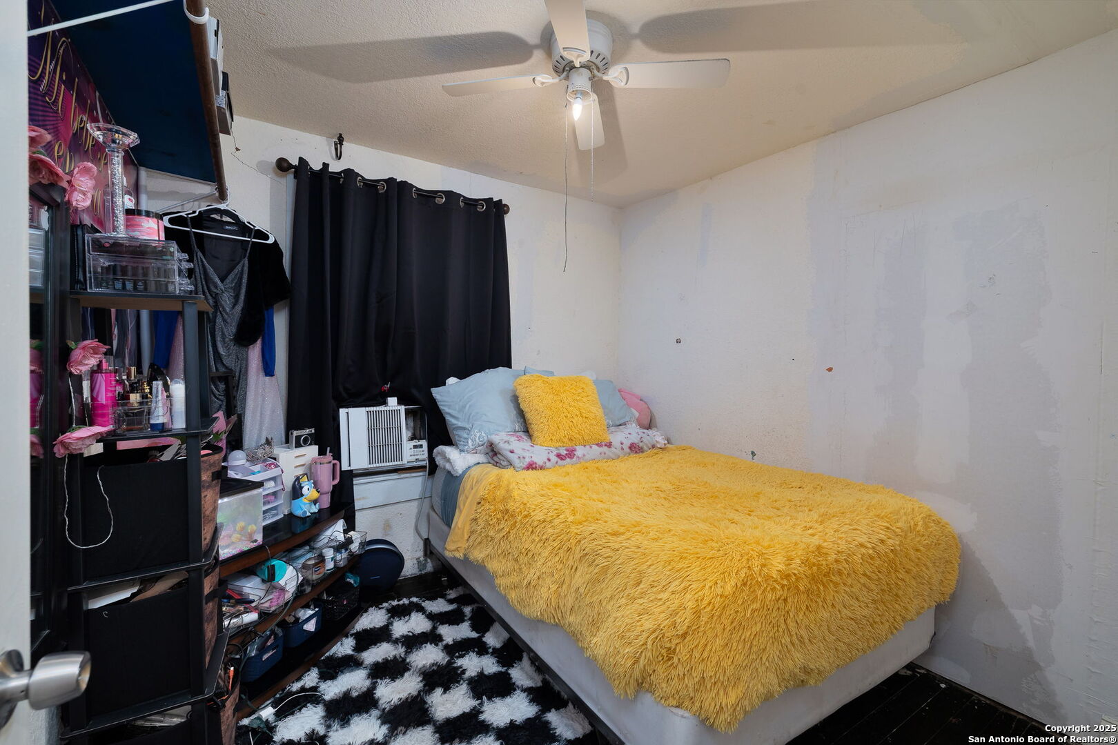 43 Leroux San Antonio TX 78207