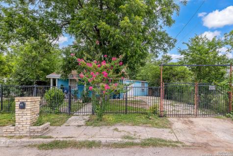 43 Leroux San Antonio TX 78207