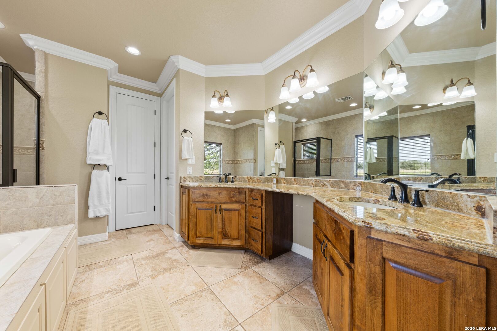 177 Abrego Lake Drive Floresville TX 78114