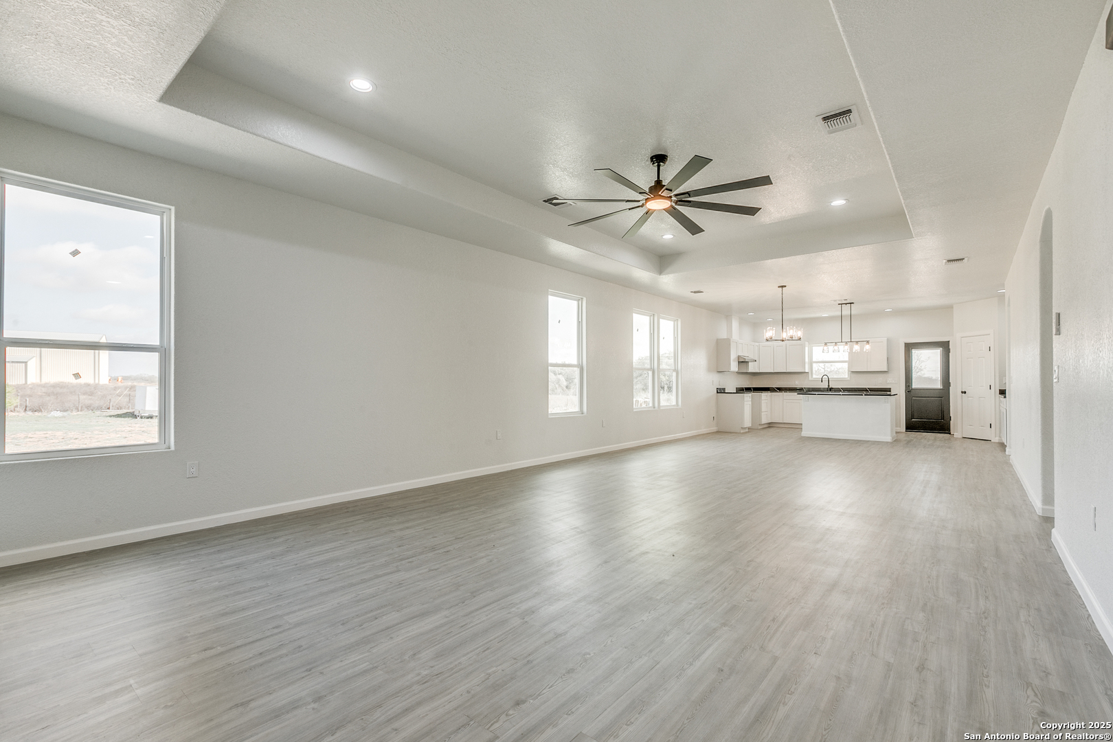 104 Flor Del Sol San Antonio TX 78264