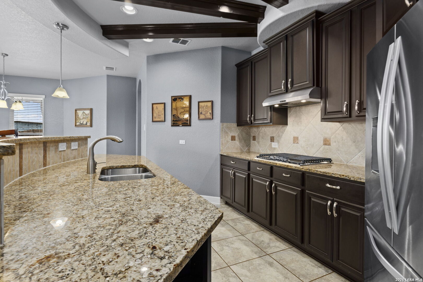 8702 Shady Mountain San Antonio TX 78254