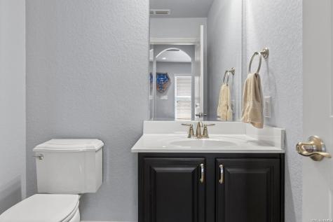 8702 Shady Mountain San Antonio TX 78254
