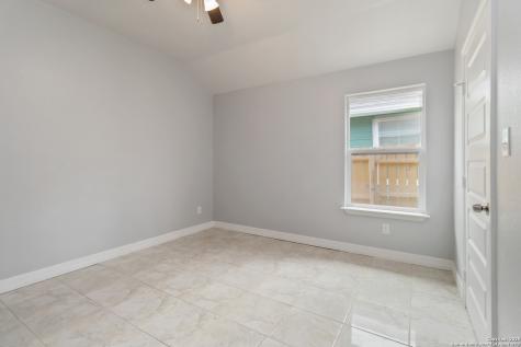 10214 Renova San Antonio TX 78214