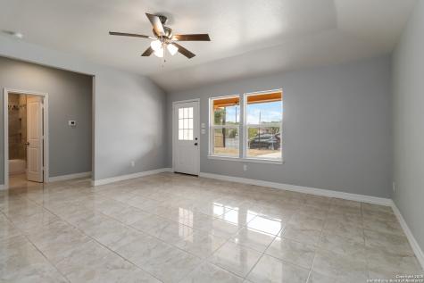 10214 Renova San Antonio TX 78214