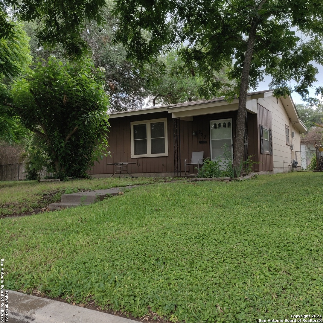 227 Cox Avenue San Antonio TX 78223