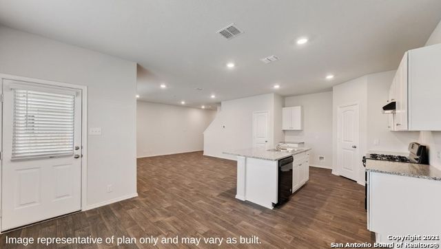 5710 Calville Blanc San Antonio TX 78252