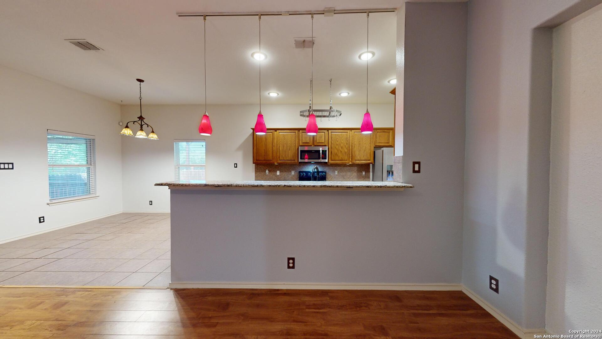 161 Glen Eagles Cibolo TX 78108