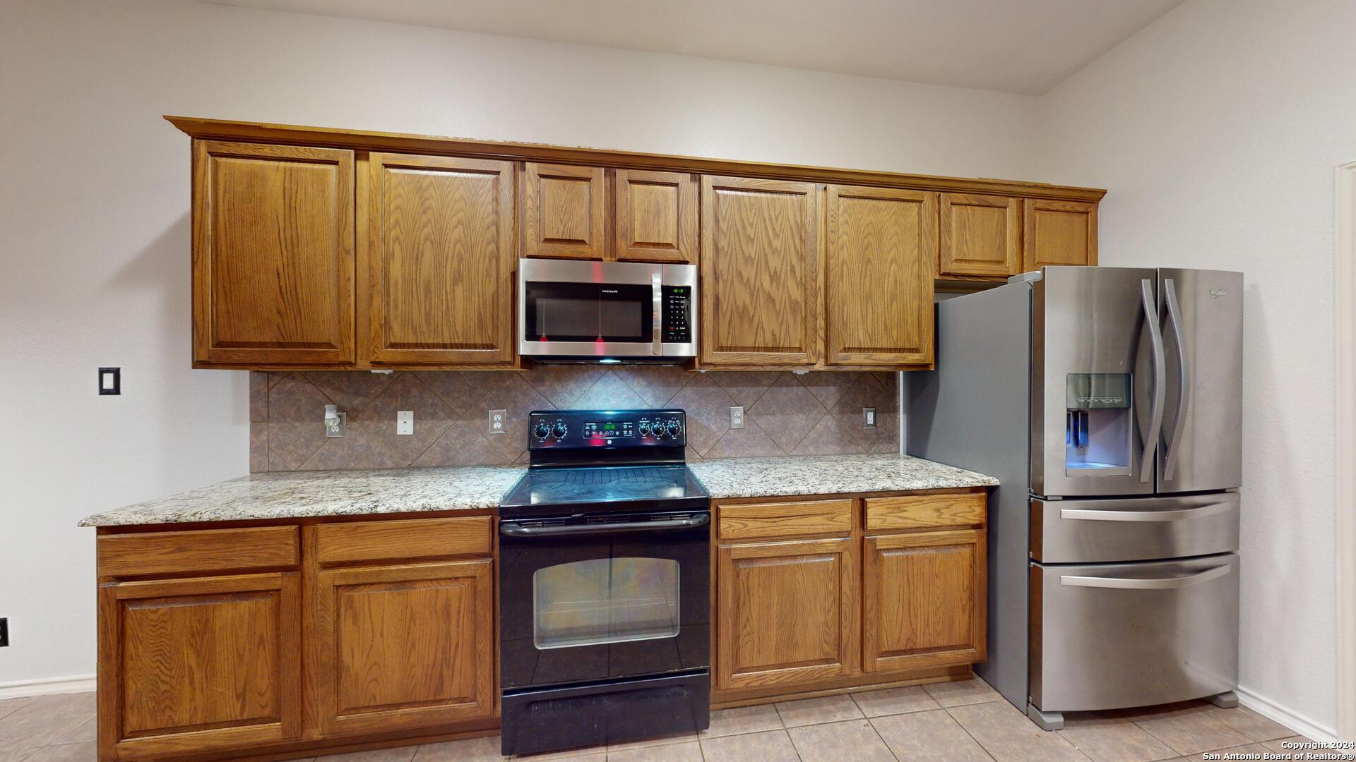 161 Glen Eagles Cibolo TX 78108